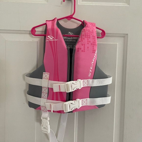 Stearns child life jacket 30-50lbs floater - Picture 1 of 6